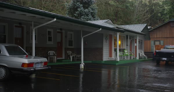 Motel Cabins Near Grants Pass Oregon Stock Video Footage Dissolve