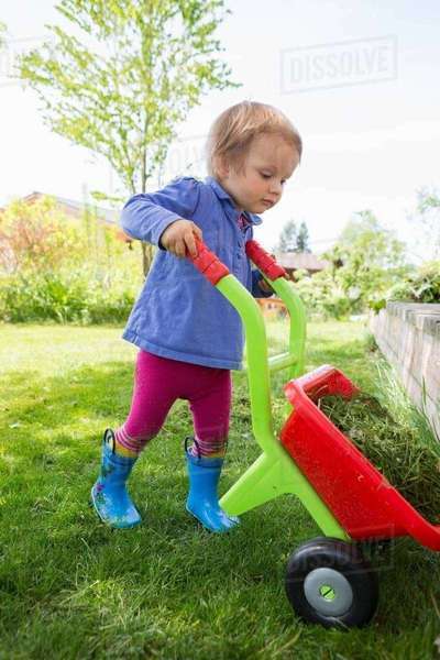 toddler wheelbarrow