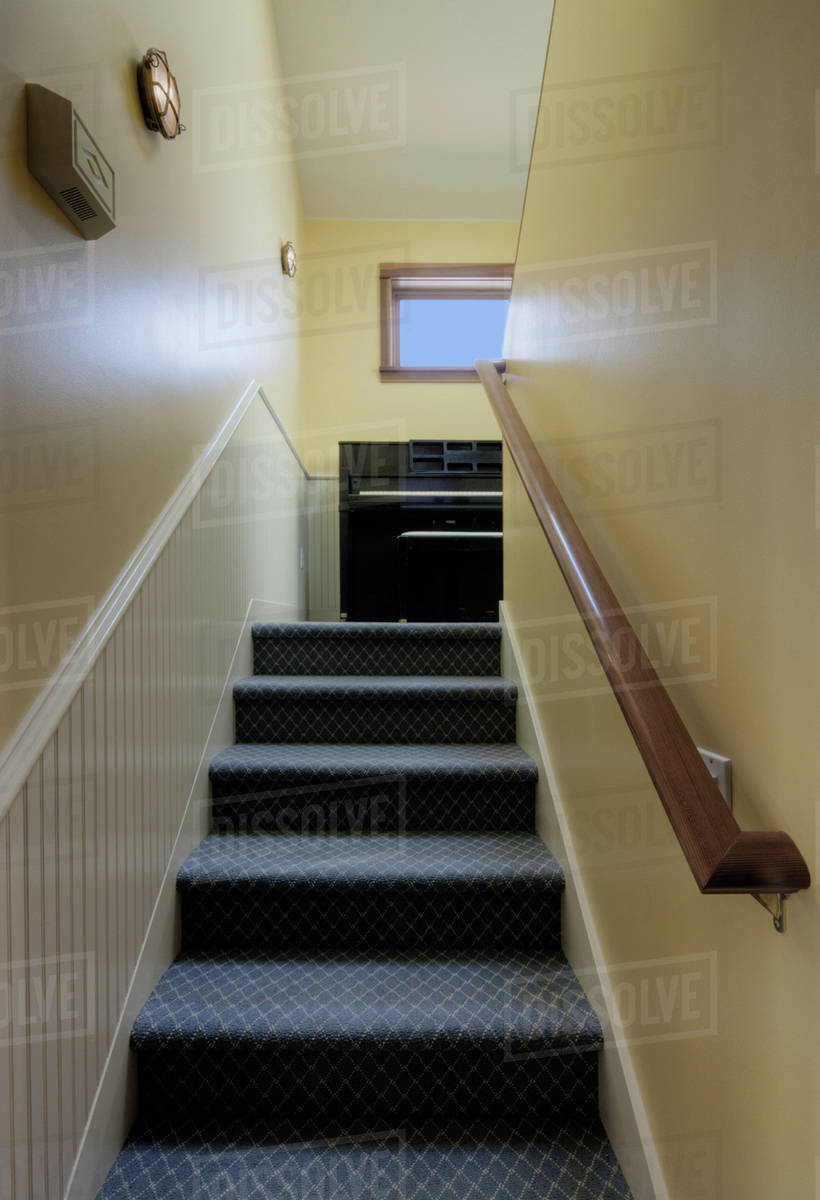 Carpeted Stairs And Banister In House D145 66 209 Carpeted Stairs And Banister In House D145 66 209