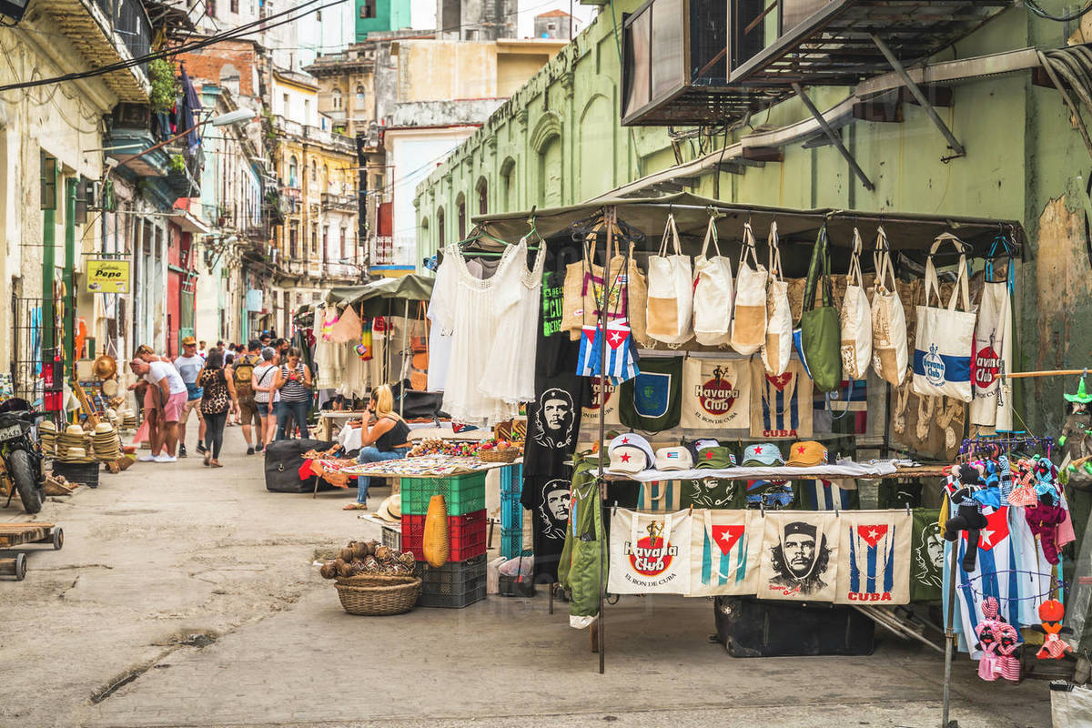 Local souvenir market, La Habana (Havana), Cuba, West Indies, Caribbean, Central America Royalty-free stock photo