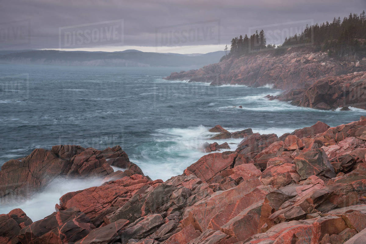 Waves crashing on rocks, Green Cove Look Off, Lackies Head, Cape Breton ...