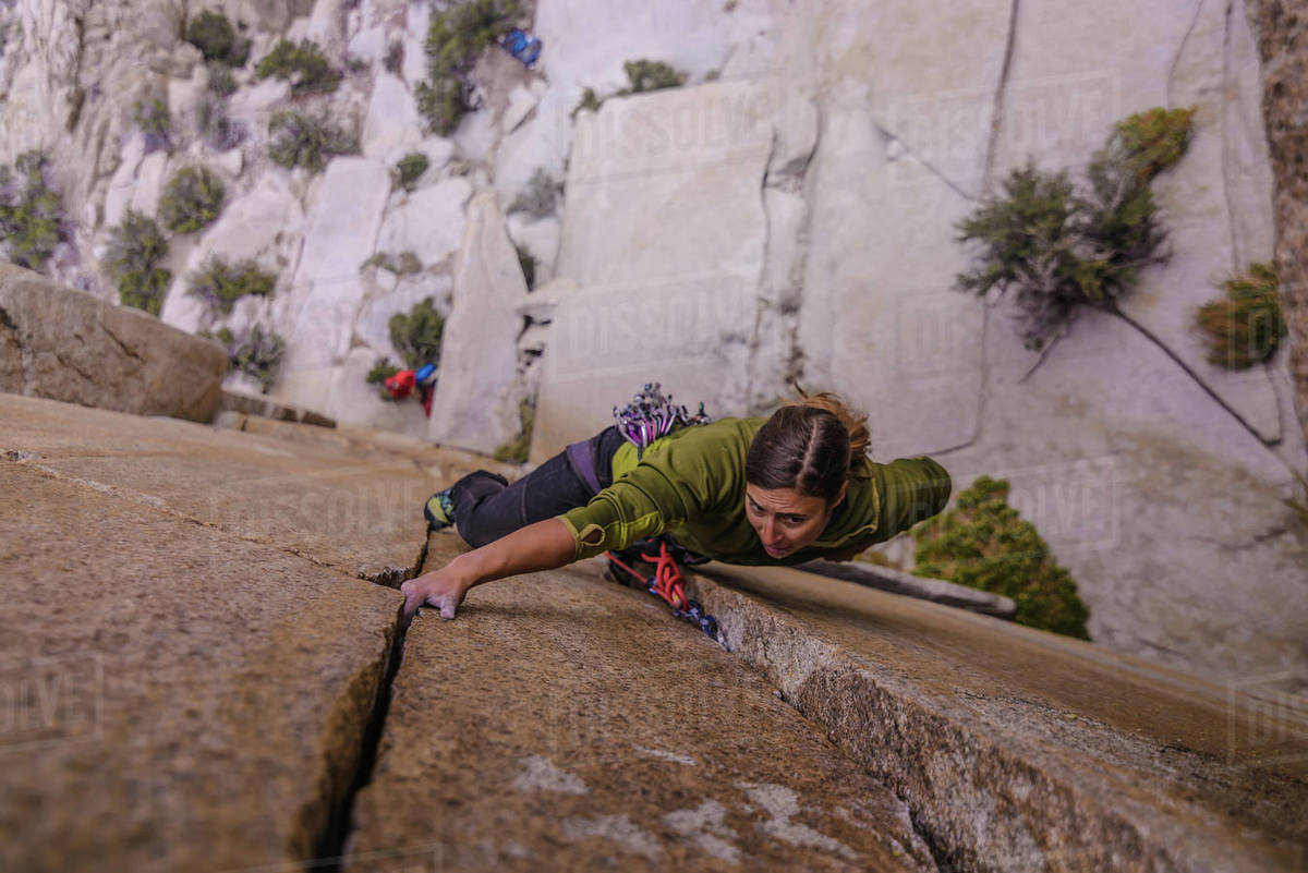 Climber trad climbing, Pine Creek, Bishop, California, USA Royalty-free stock photo