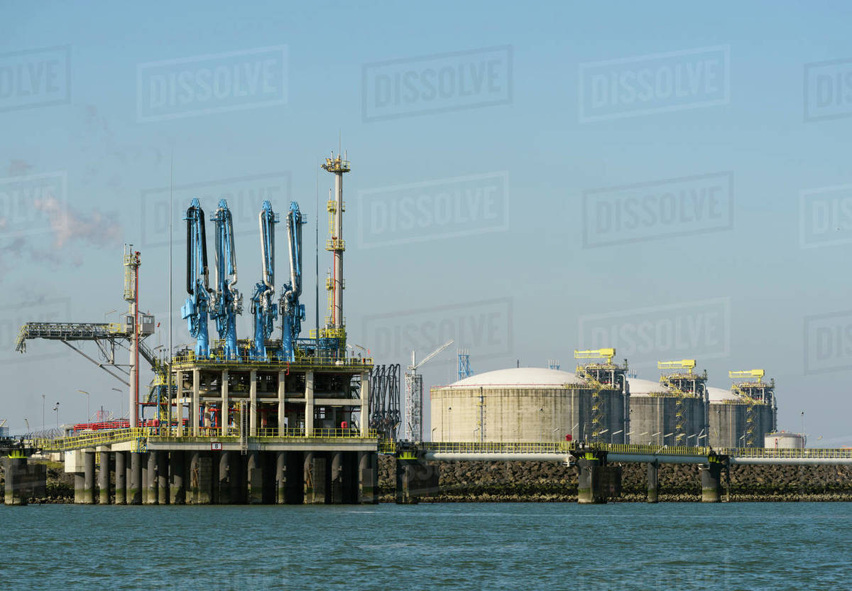 Storage tanks at GATE LNG terminal / Rotterdam, Netherlands - Stock ...