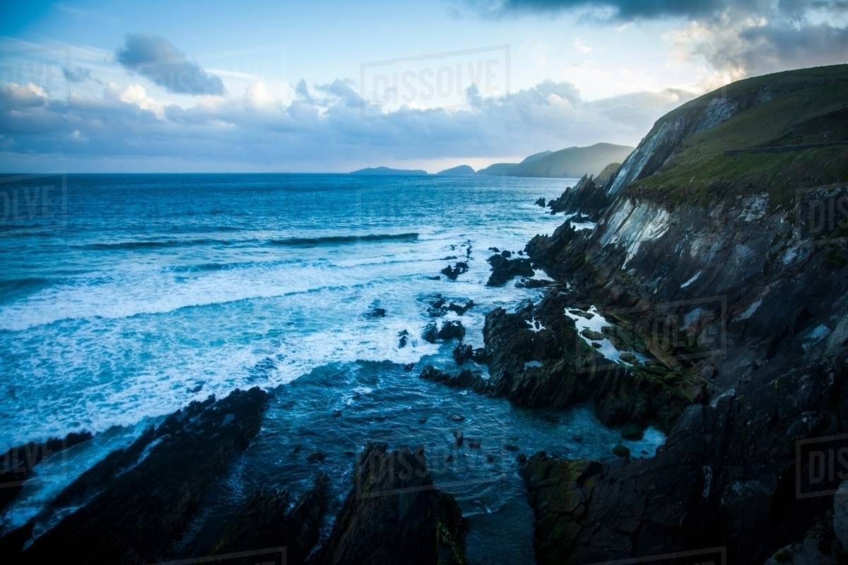 Cliff edge, Dunquin, Kerry, Ireland Stock Photo Dissolve