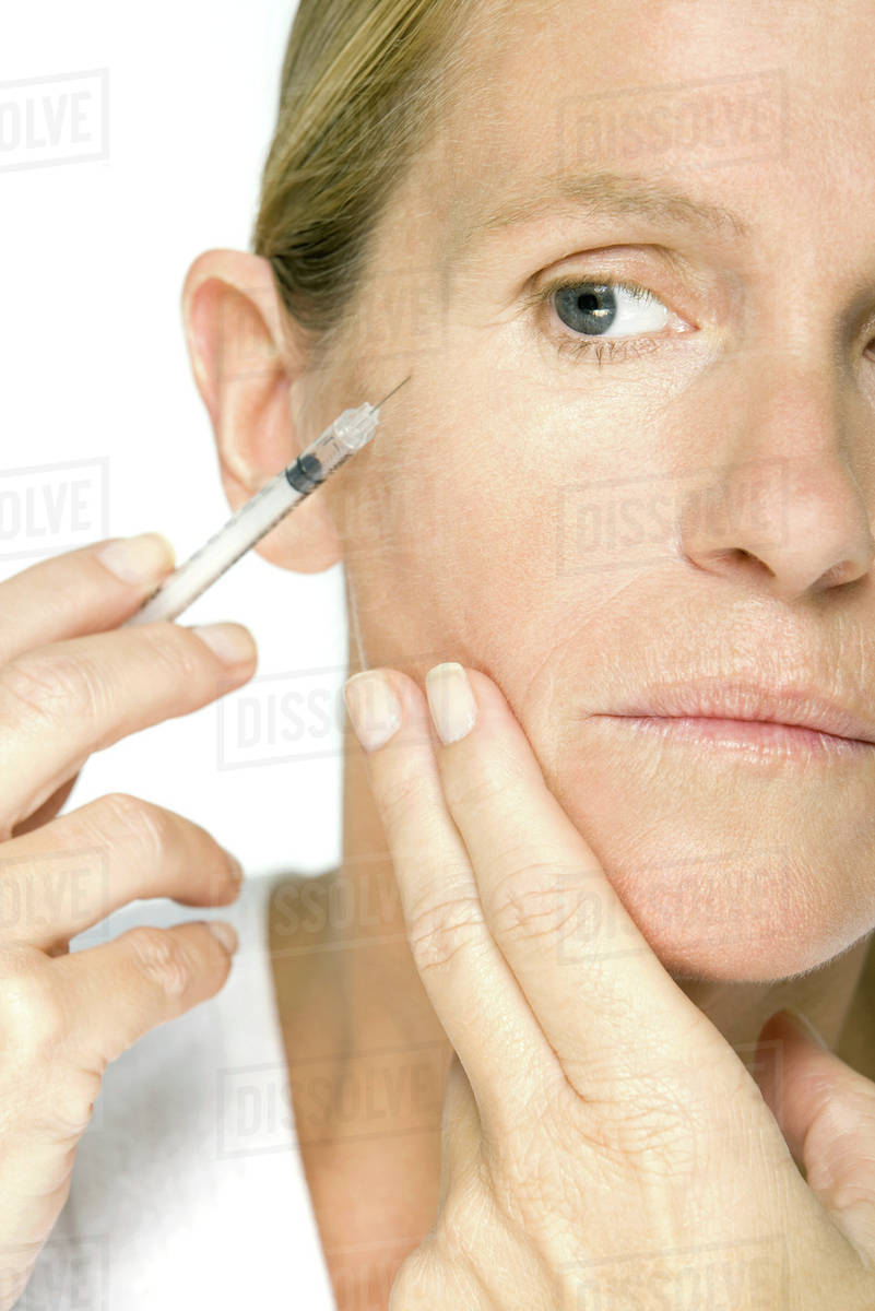 Woman receiving Botox injection, cropped view - Royalty-free Stock ...
