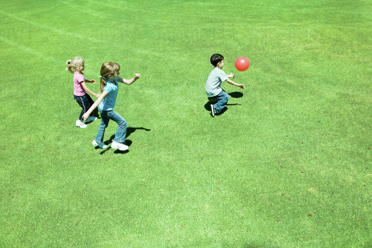 children playing ball